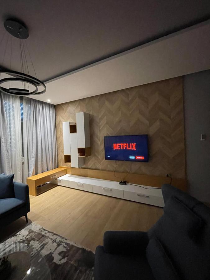 Lux Apartment Tirana Exterior photo